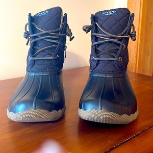 Women's boots